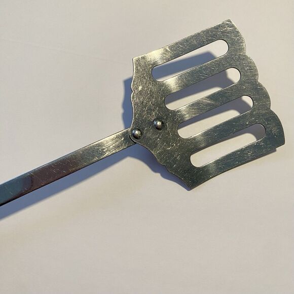 Vintage! 13" Stainless Curved Slotted Spatula Turner Red Maroon Bakelite Handle - Picture 5 of 13